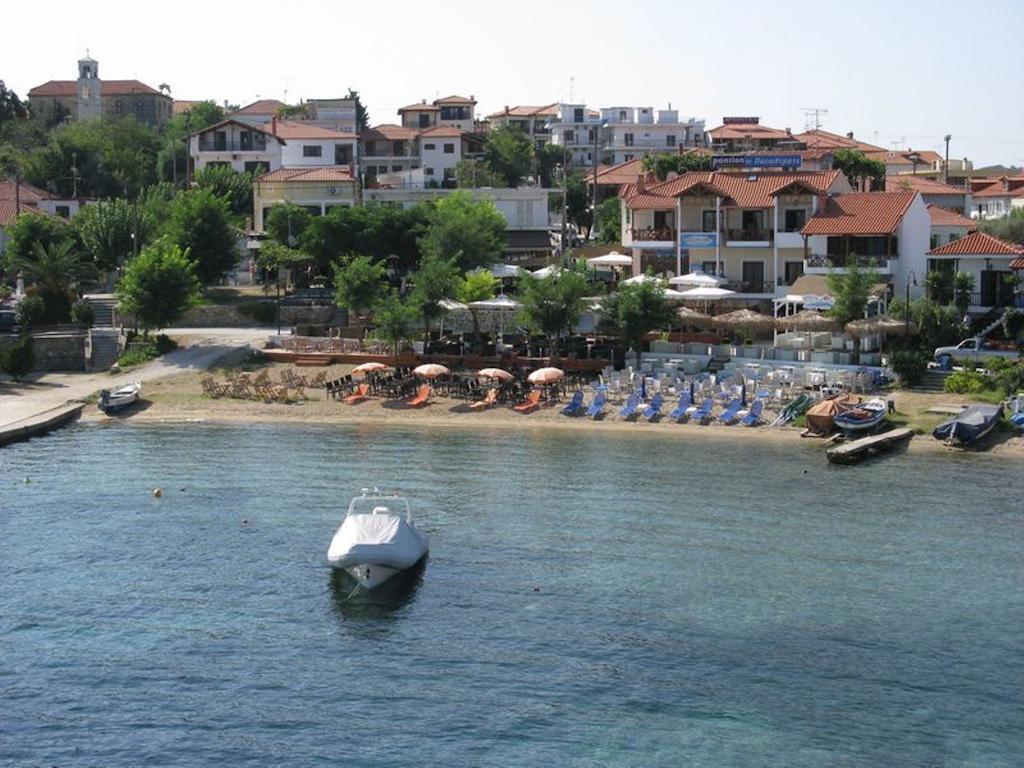 Pansion Pasalimani Hotel Ammouliana Buitenkant foto